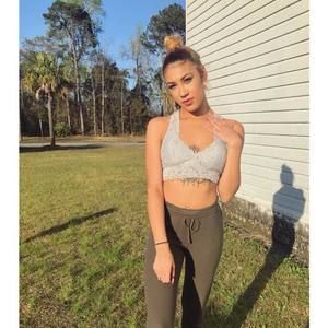 Meet your Posher, Taylor